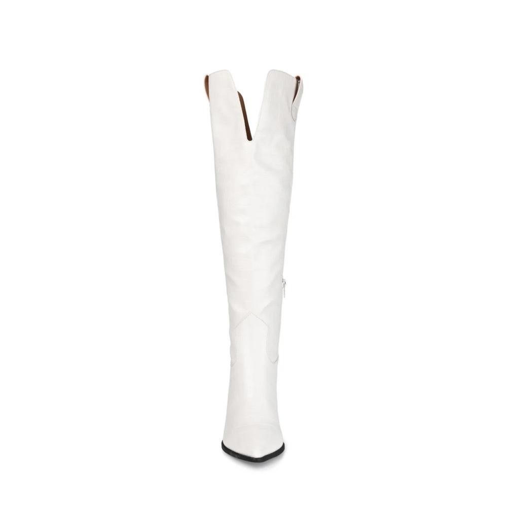 Journee Collection White Heeled Boots - Picture 2 of 10